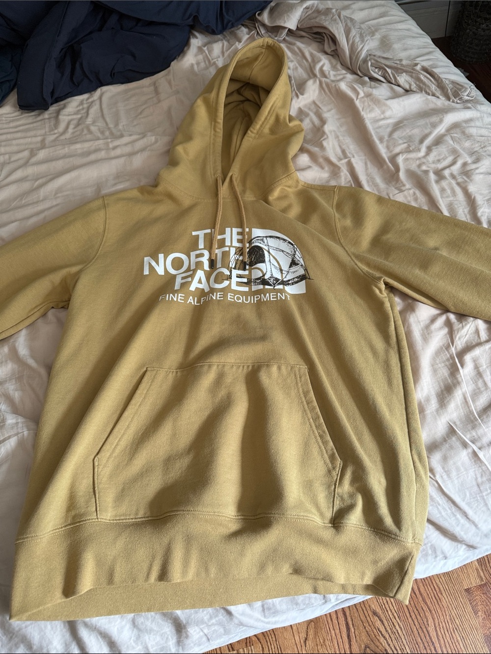 The North Face Men's Pullover Hoodie - Olive/Khaki